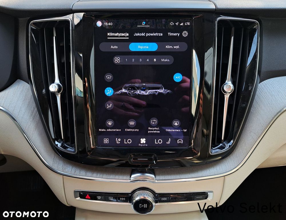 Volvo XC 60 - 25