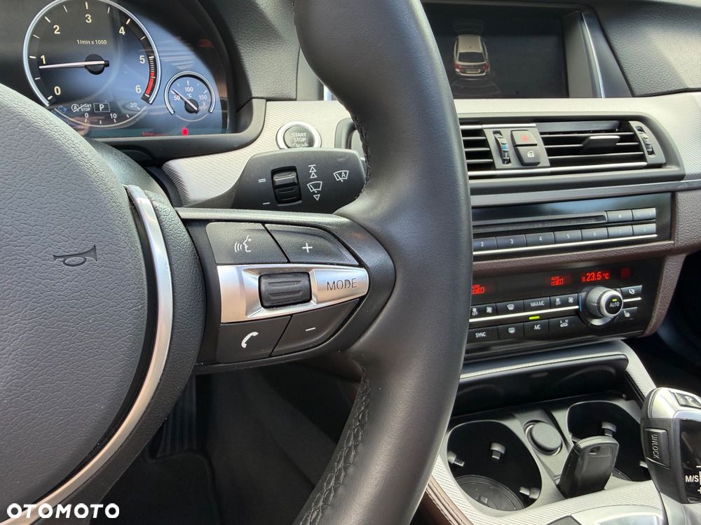BMW Seria 5 520d M Sport Edition - 28