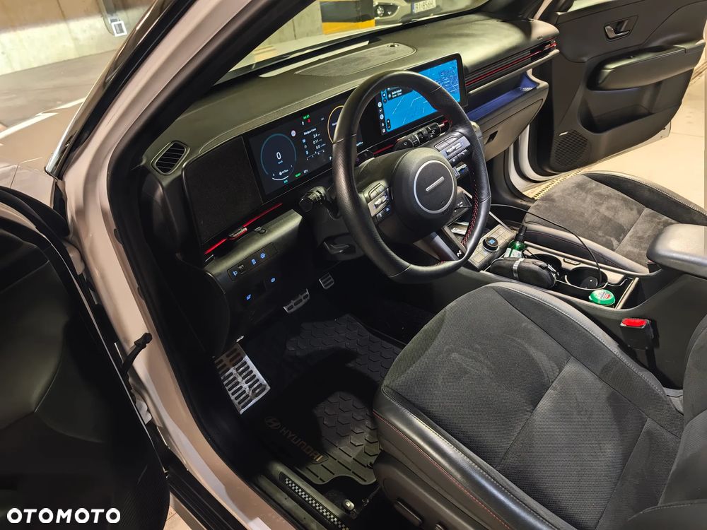 Hyundai Kona - 11