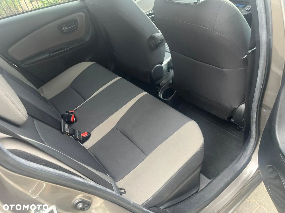Toyota Yaris Hybrid 1.5 Selection Style - 7