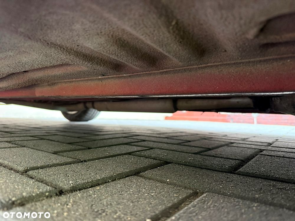 Ford Probe Standard - 18