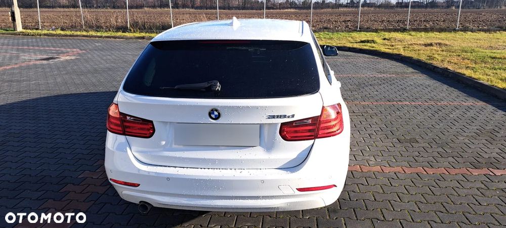 BMW Seria 3 318d - 6