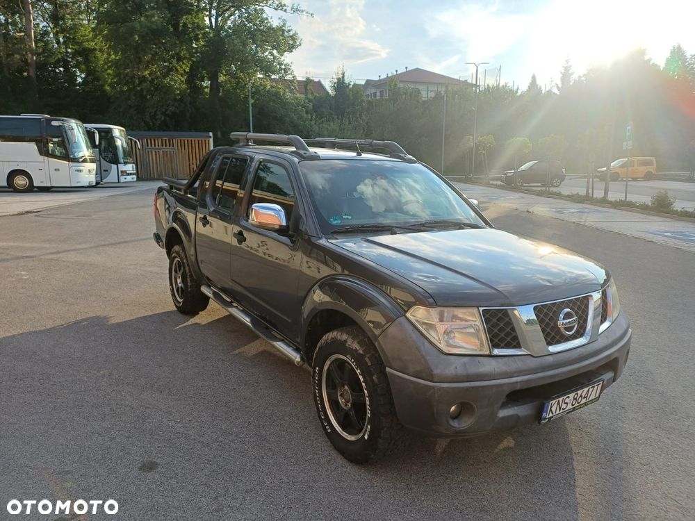Nissan Navara - 2
