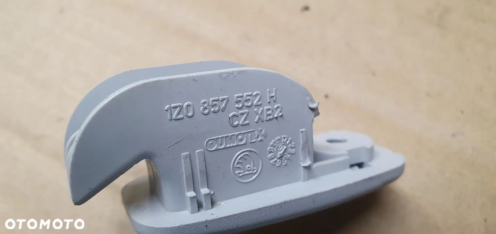 Słonecznik osłona przeciwsłoneczna prawa Skoda Roomster 5J1857552 - 5