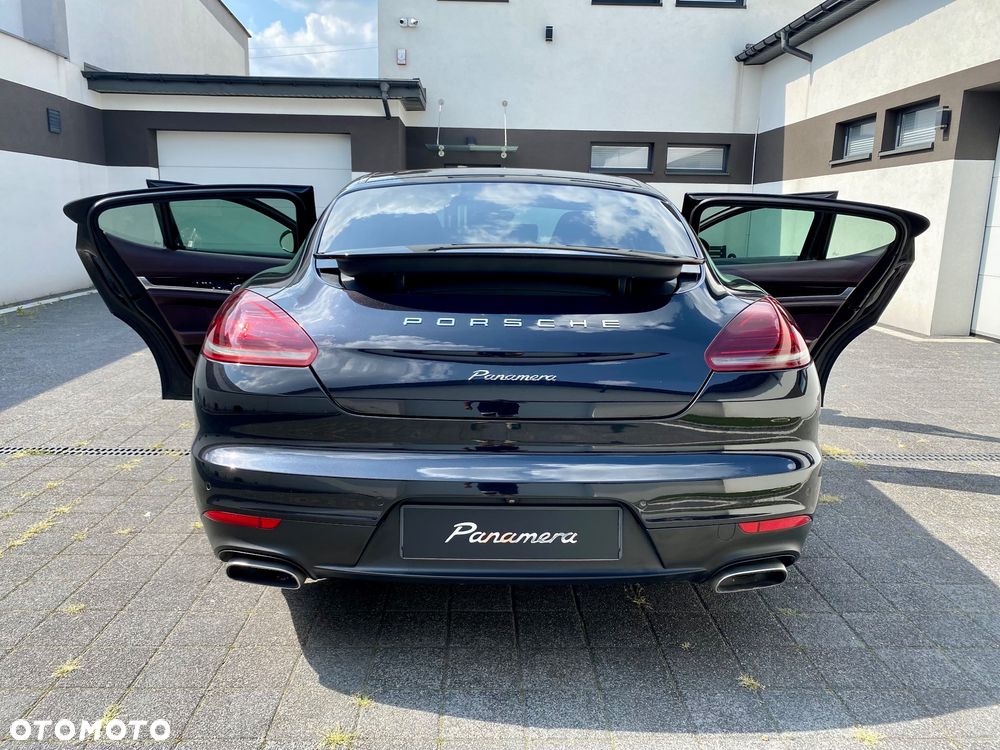 Porsche Panamera Diesel - 11