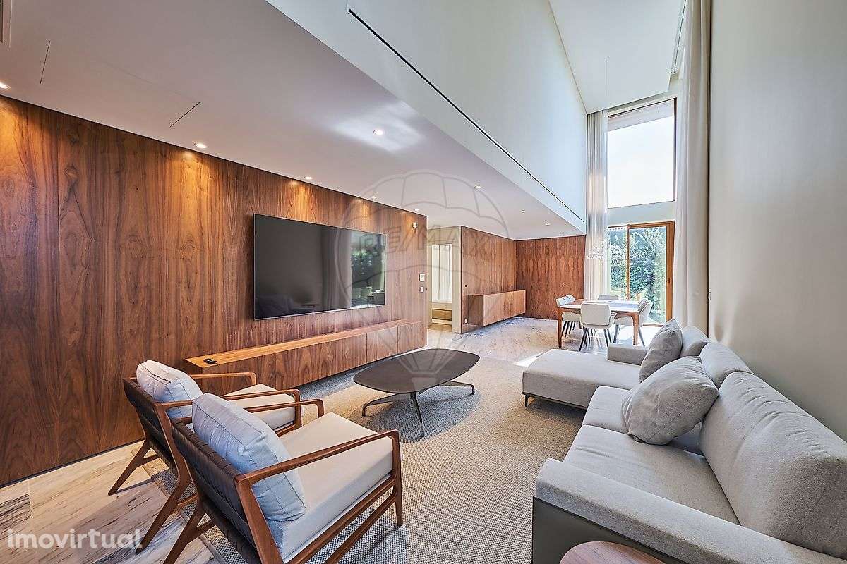 Moradia T4 para venda - Grande imagem: 2/31