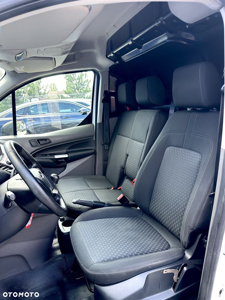 Ford Transit Connnect - 17