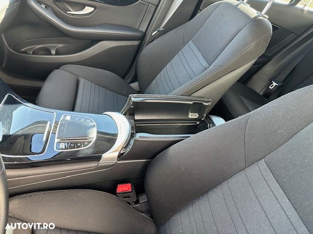 Mercedes-Benz GLC 220 d 4MATIC 9G-TRONIC - 22
