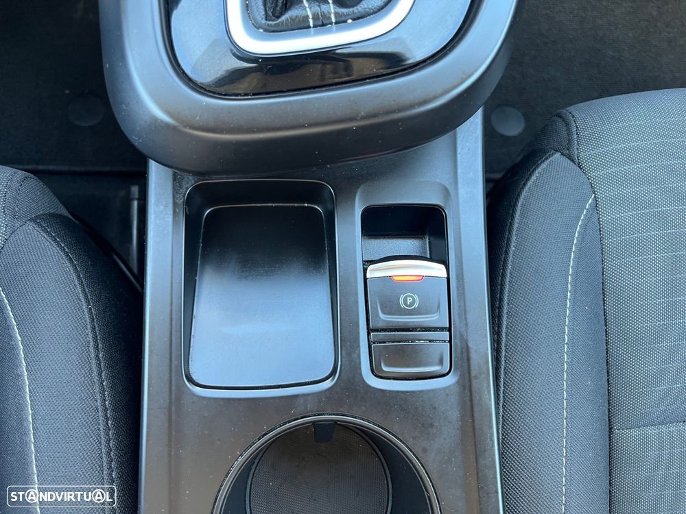 Renault Arkana 1.6 E-Tech Intens - 43