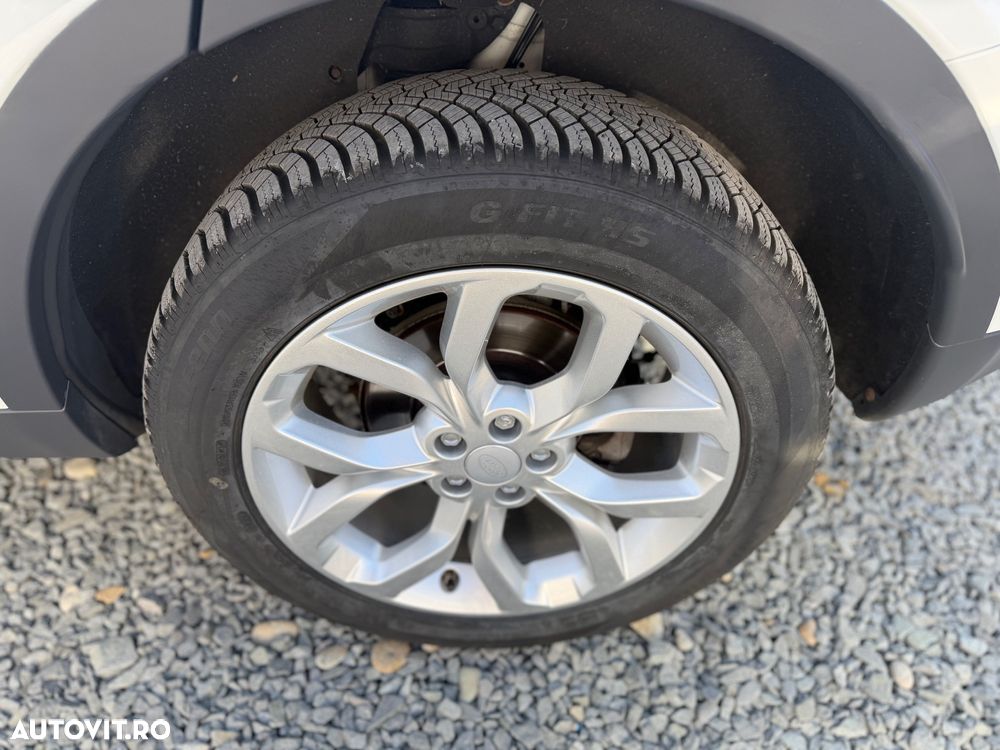 Land Rover Discovery Sport 2.0 D150 R-Dynamic MHEV HSE - 16