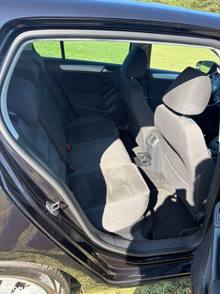 Volkswagen Golf 2.0 TDI Highline - 8