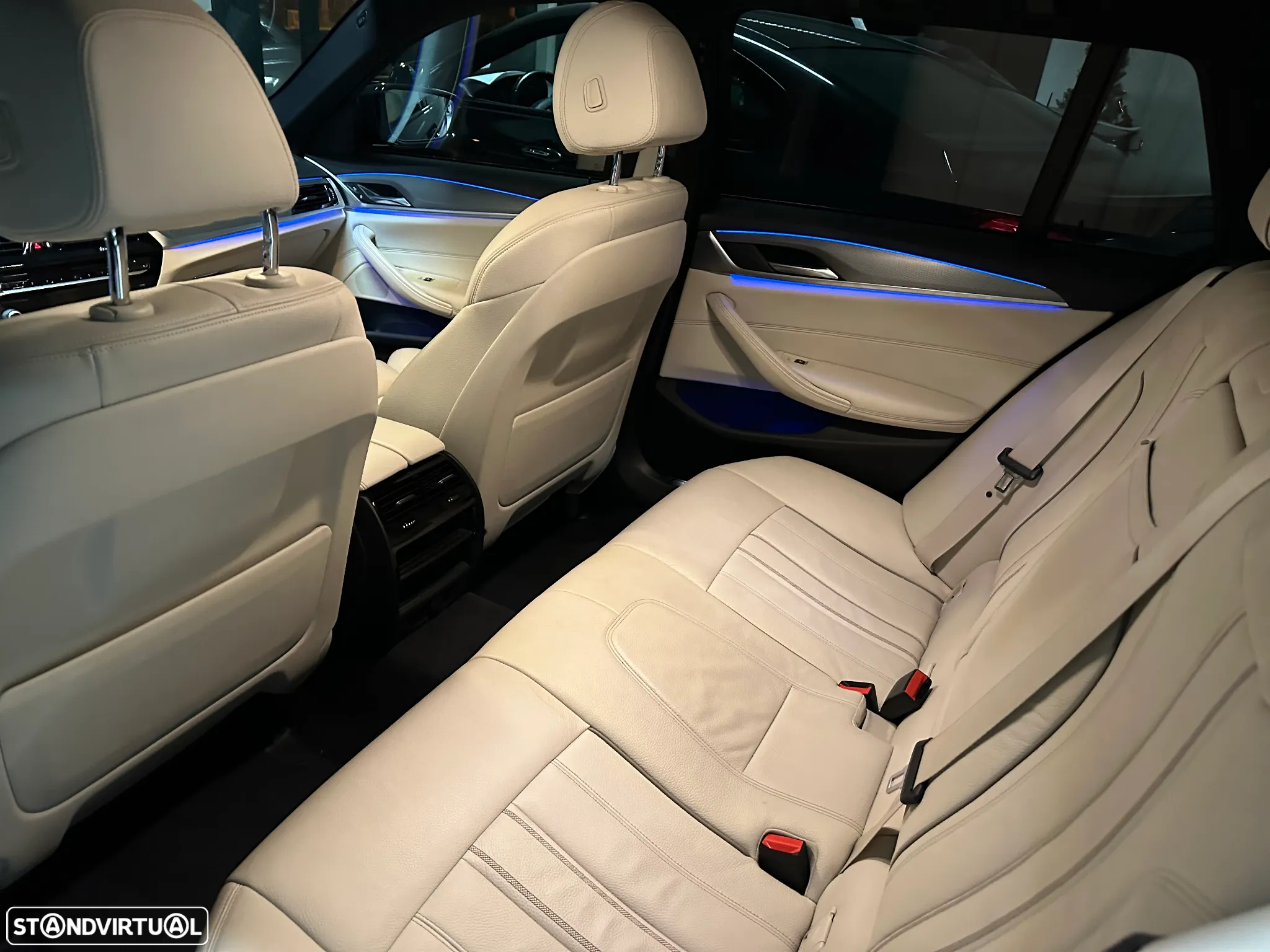 BMW 520 d Pack M Auto - 13