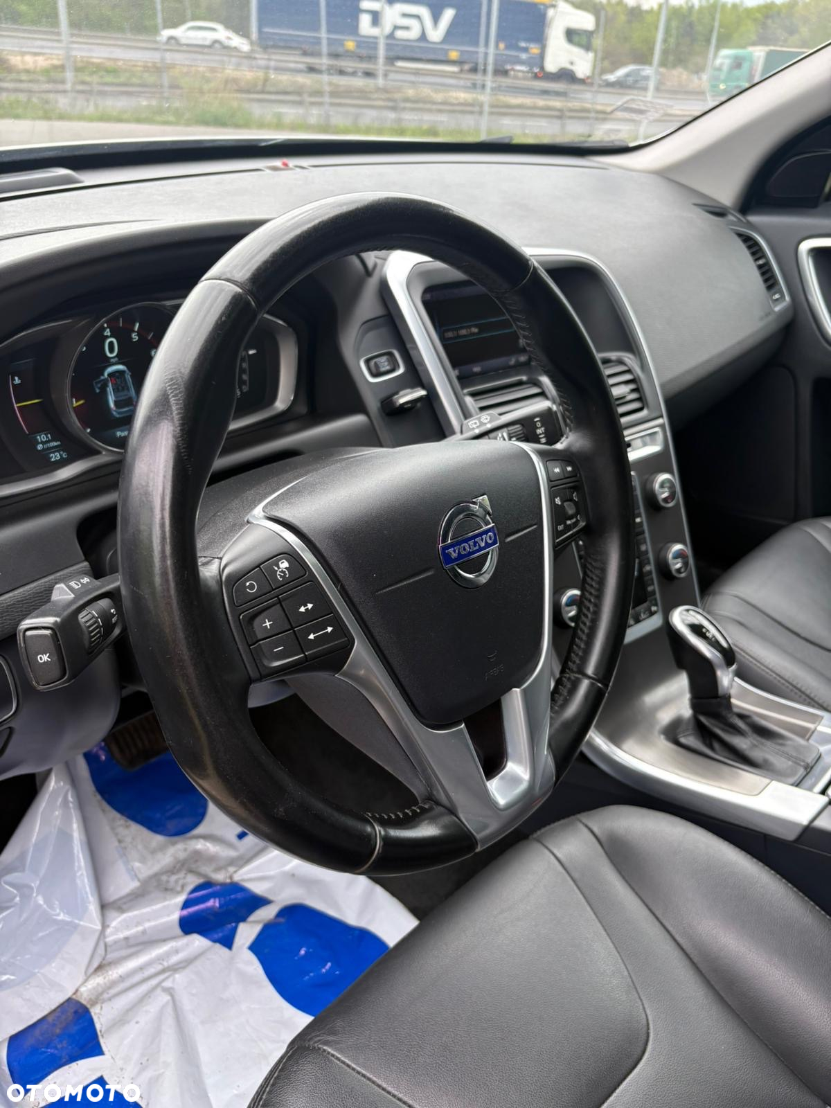 Volvo XC 60 - 13