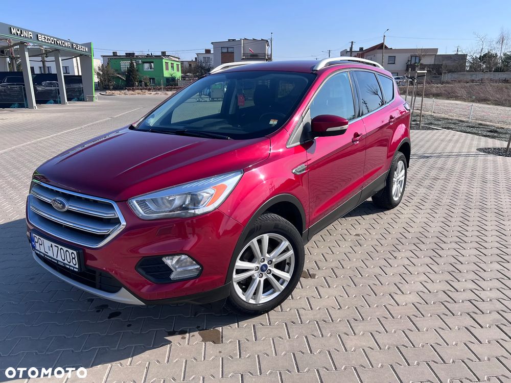 Ford Kuga 1.5 EcoBoost 2x4 SYNC - 1