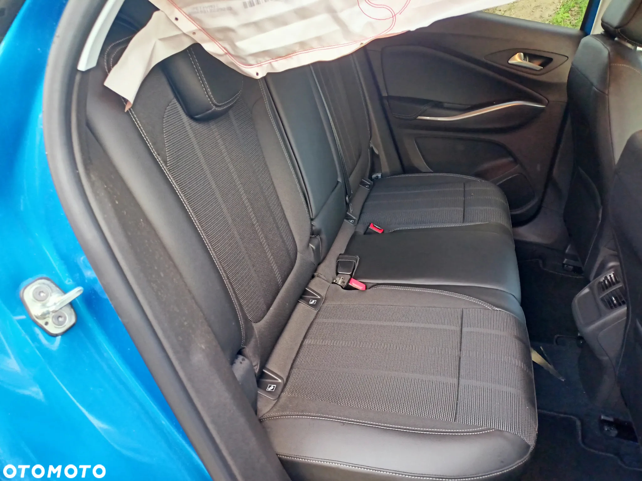 Opel Grandland 1.2 DI Automatik Business Edition - 28