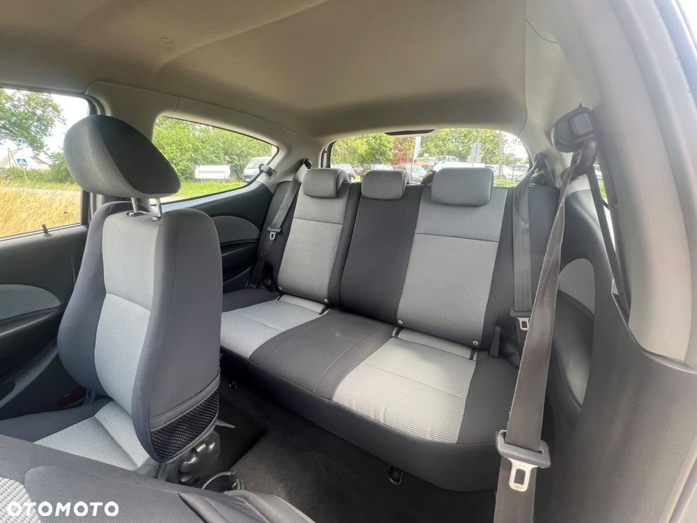 Chevrolet Aveo - 21