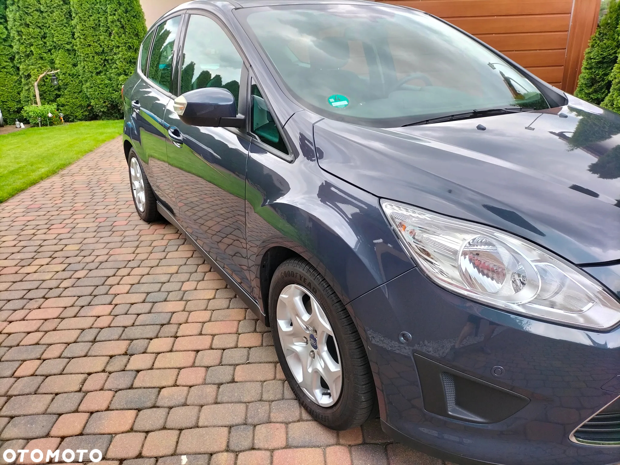 Ford C-MAX - 11