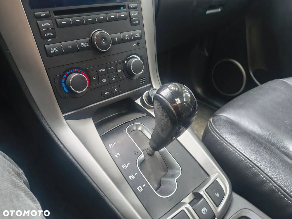 Chevrolet Captiva 2.2 TD AWD Automatik LTZ - 9