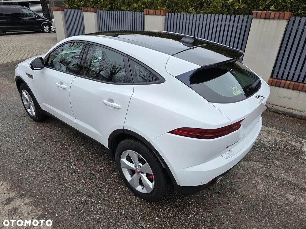 Jaguar E-Pace - 5