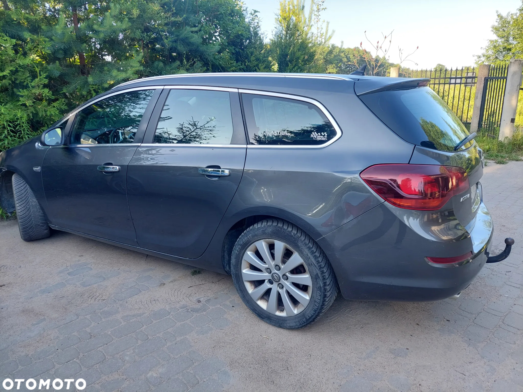 Opel Astra IV 2.0 CDTI Cosmo - 15