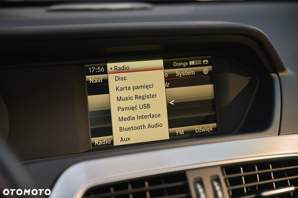 Mercedes-Benz Klasa C 63 AMG - 34