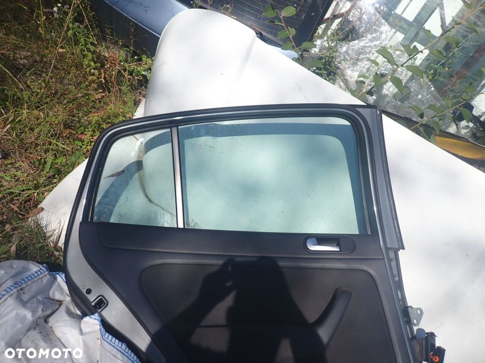 DRZWI LEWY TYŁ VOLKSWAGEN GOLF V PLUS LA7T - 8