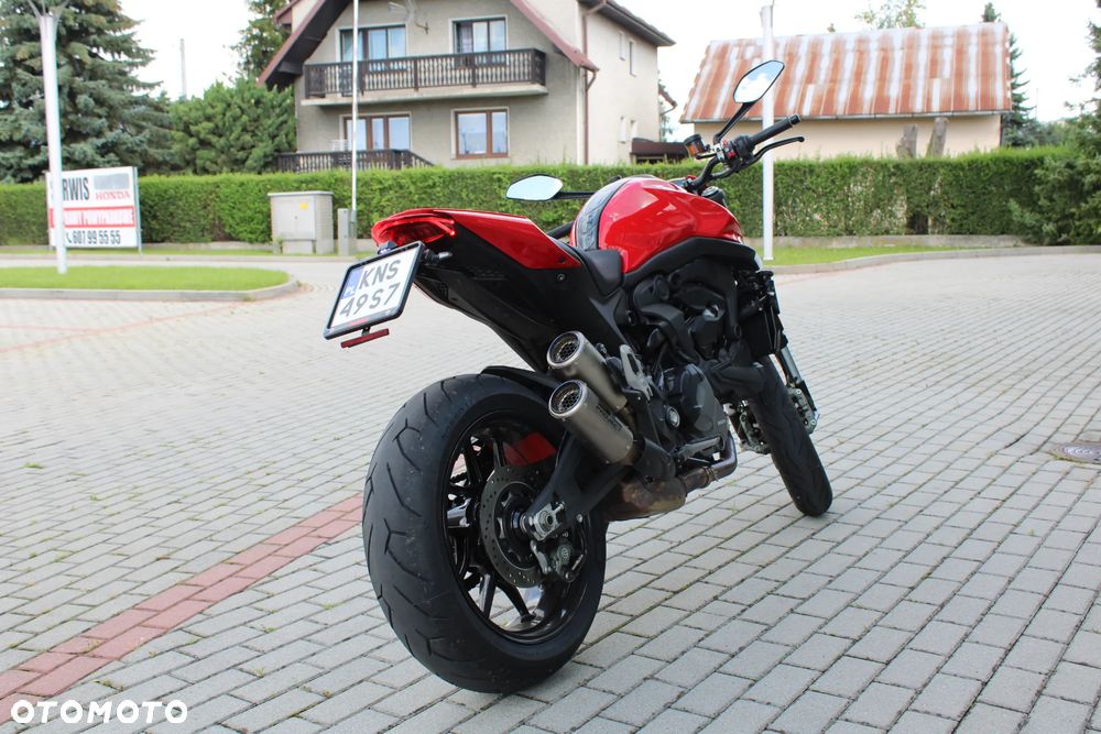Ducati Monster - 6