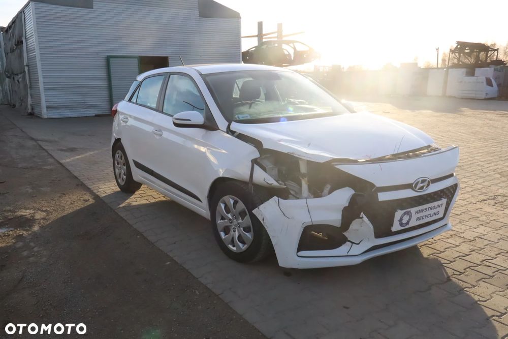 Hyundai i20 1.2 Comfort - 3