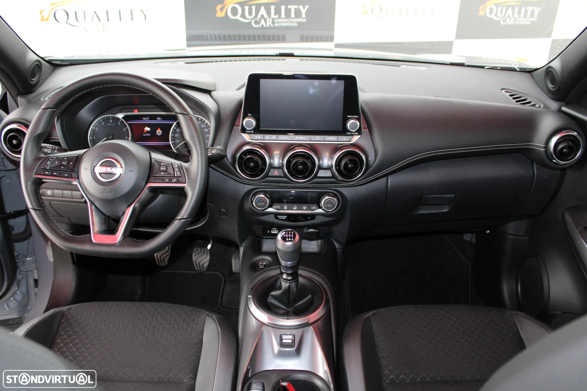 Nissan Juke 1.0 DIG-T N-Connecta - 11