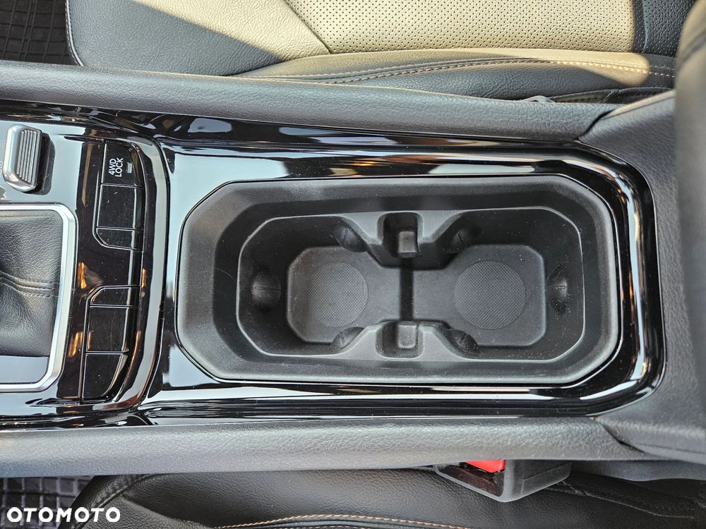 Jeep Compass - 22