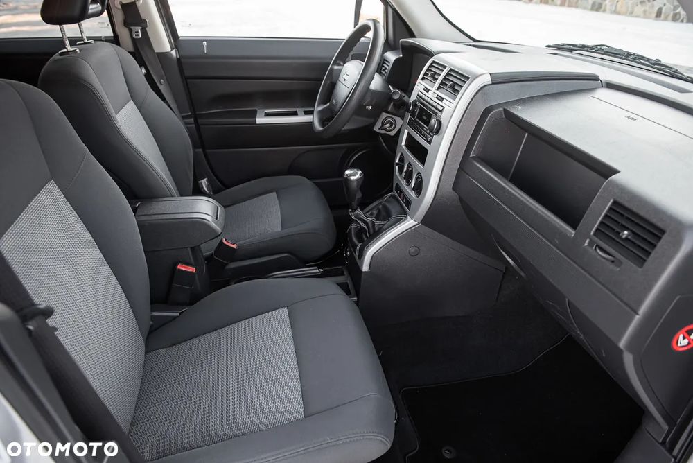 Jeep Patriot 2.4 Limited - 28