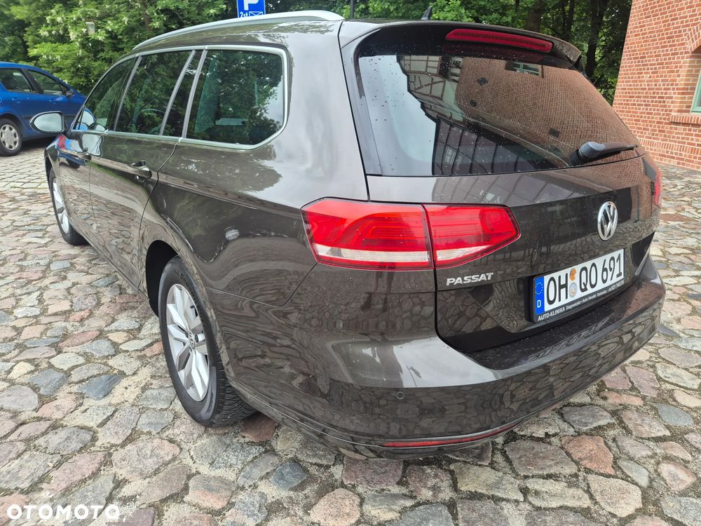 Volkswagen Passat 2.0 TDI (BlueMotion Technology) DSG Comfortline - 3