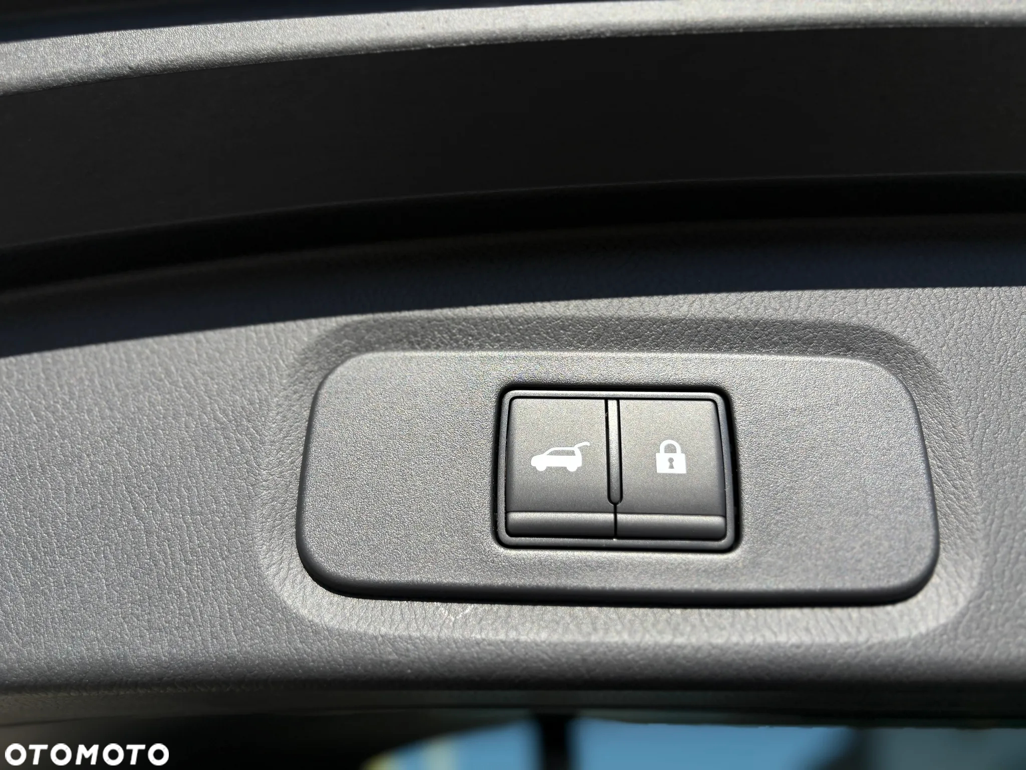 Nissan Qashqai 1.3 DIG-T mHEV N-Connecta Xtronic - 8