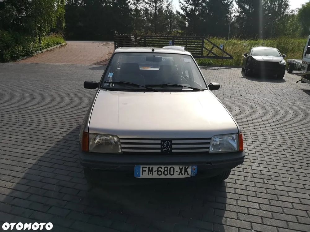Peugeot 205 1.1 GL - 23