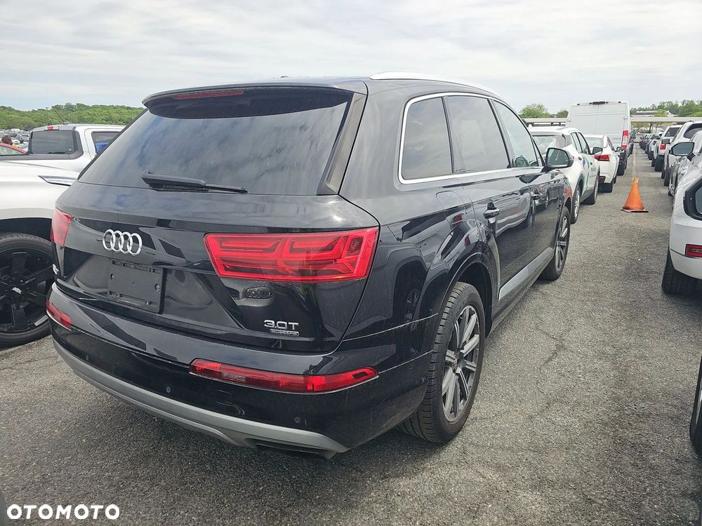 Audi Q7 3.0 TFSI Quattro Tiptronic - 6