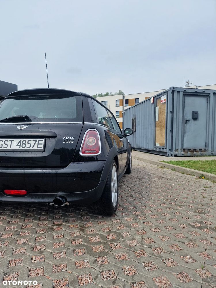 MINI ONE Standard - 6