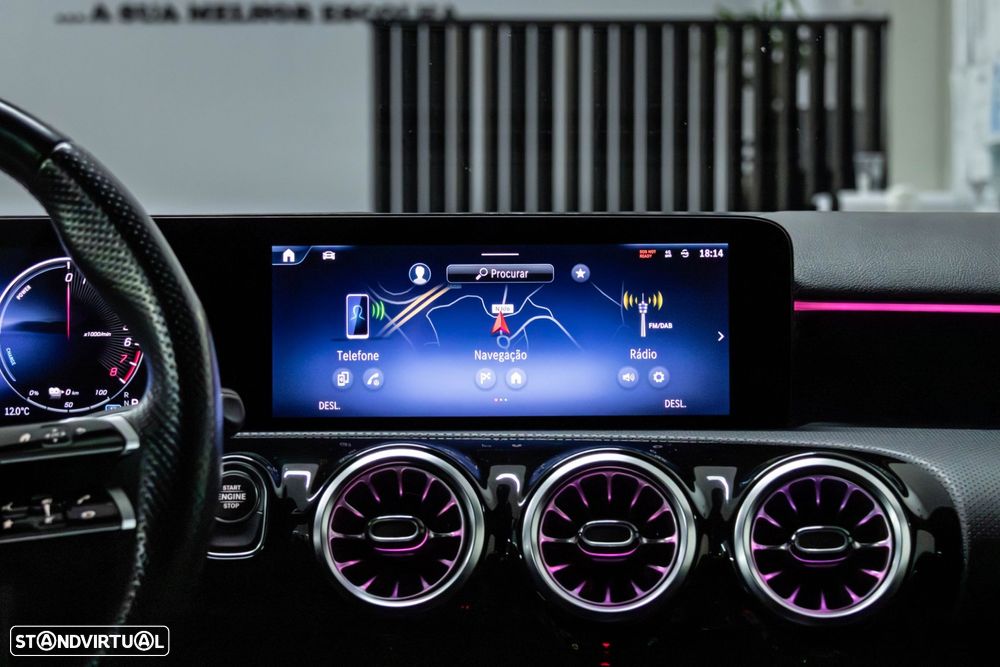 Mercedes-Benz A 250 e AMG Line - 23