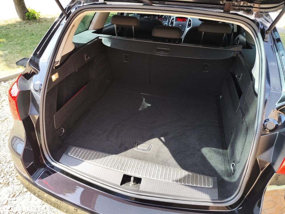 Opel Astra 1.4 Turbo Sports Tourer - 21