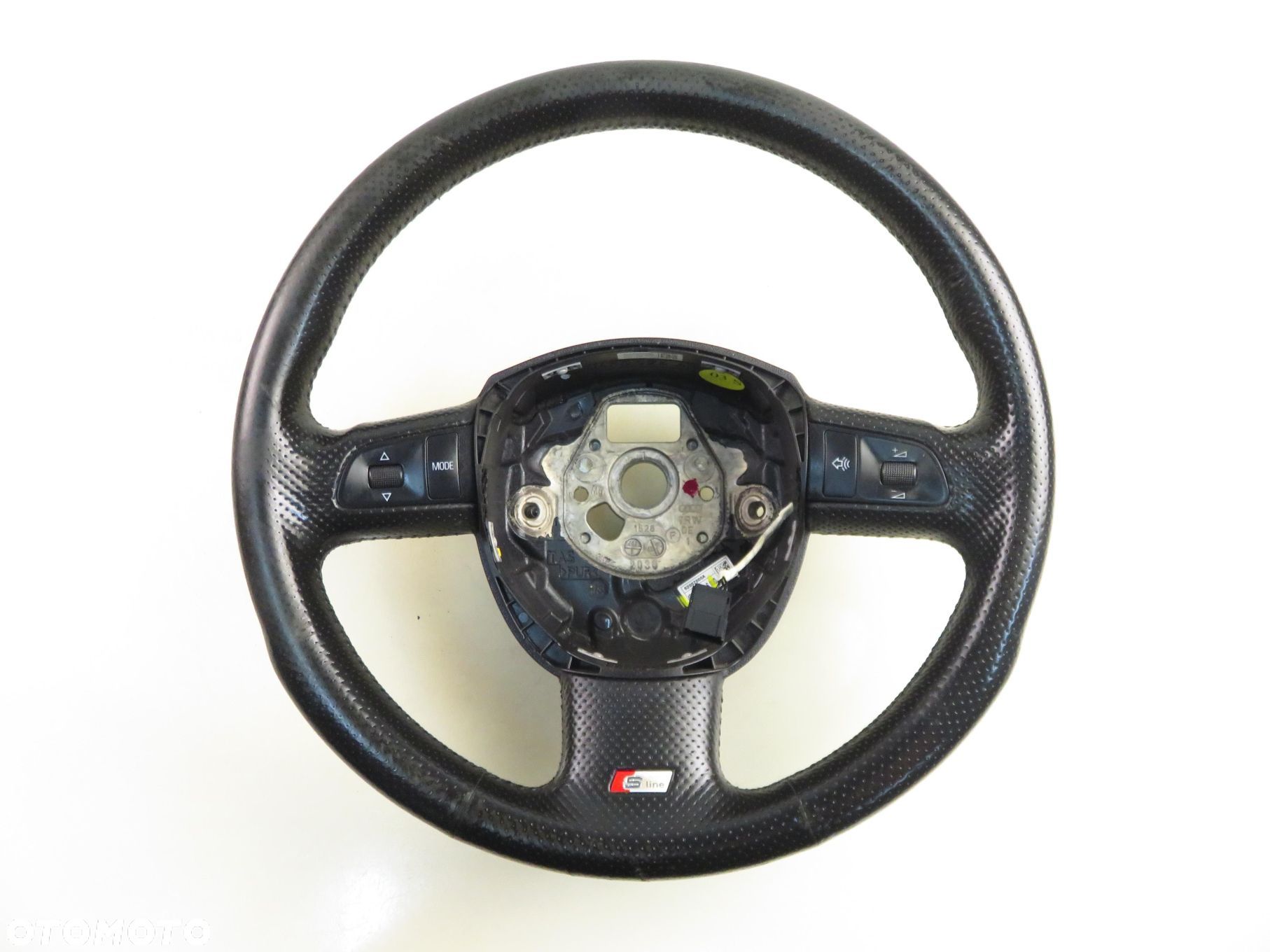 KIEROWNICA AUDI A4 B7 S-LINIE 4F0419091S - 1