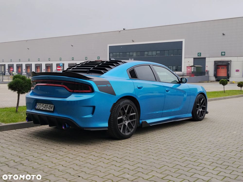 Dodge Charger 5.7 R/T - 2