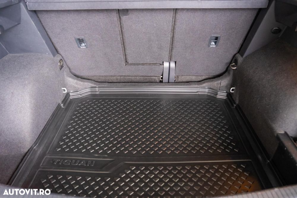 Volkswagen Tiguan 2.0 TDI DSG Life - 10