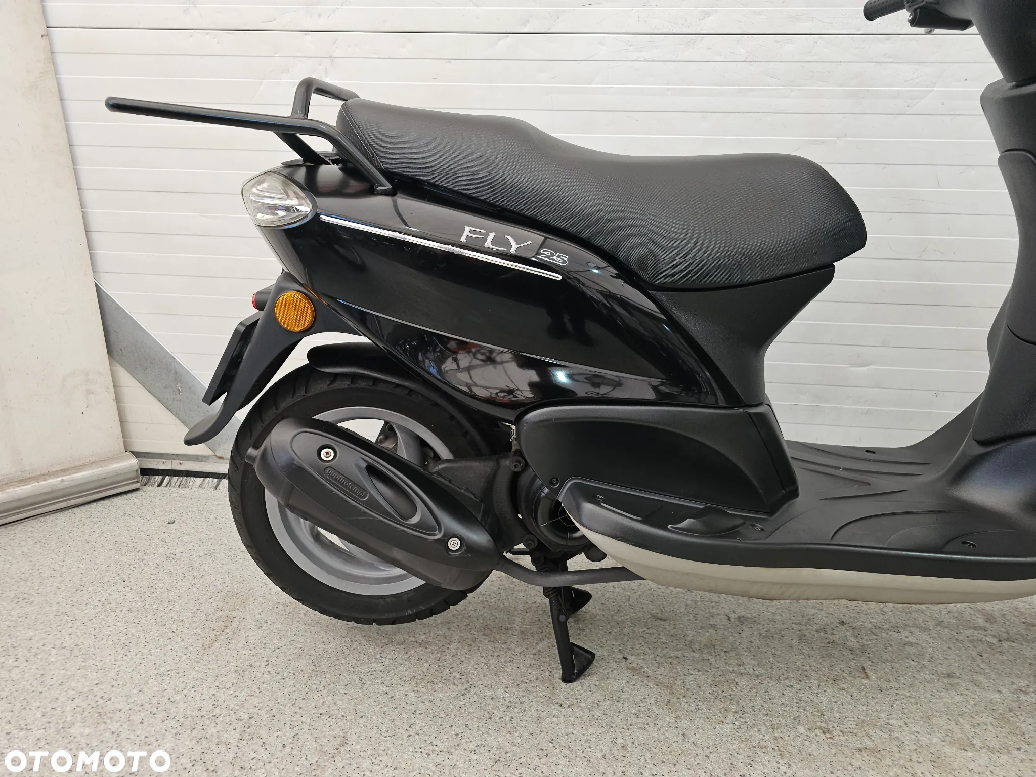 Piaggio FLY - 18