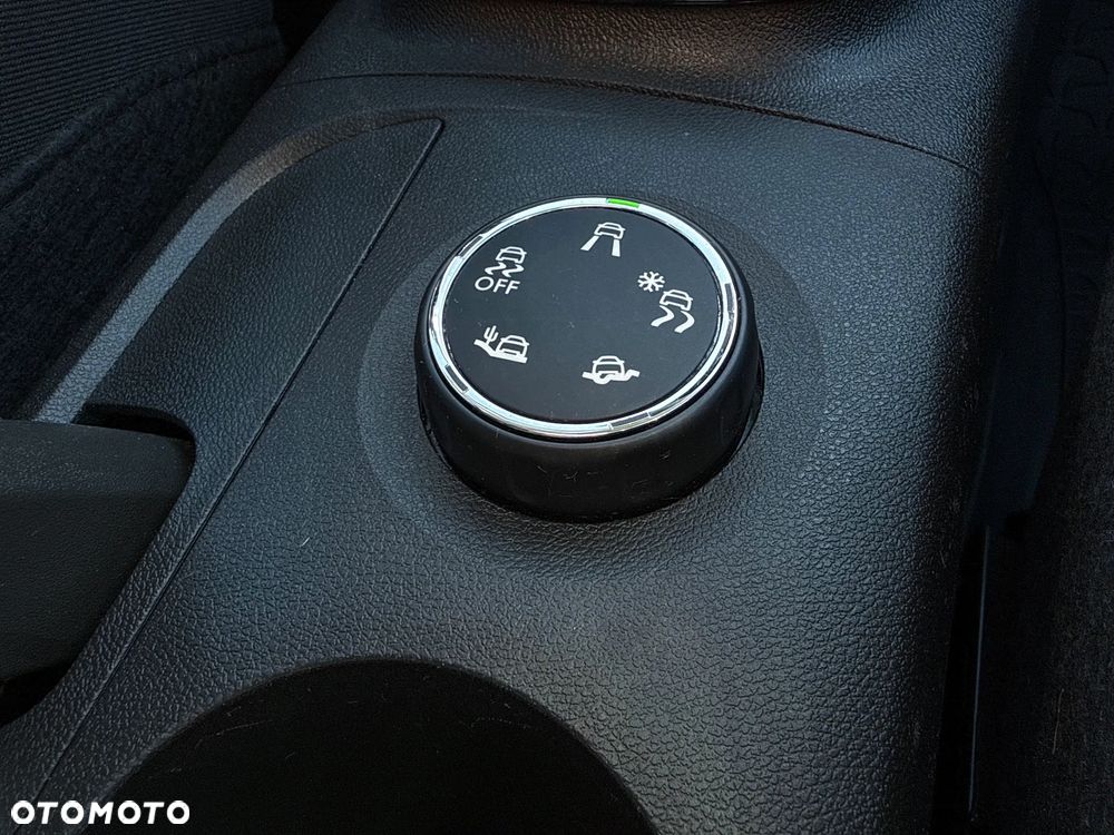 Opel Crossland 1.2 T GS Line - 30