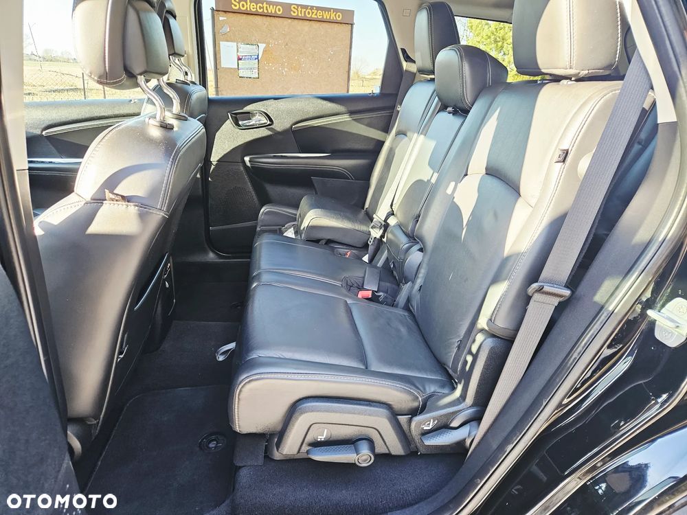 Dodge Journey 2.7 V6 R/T - 20