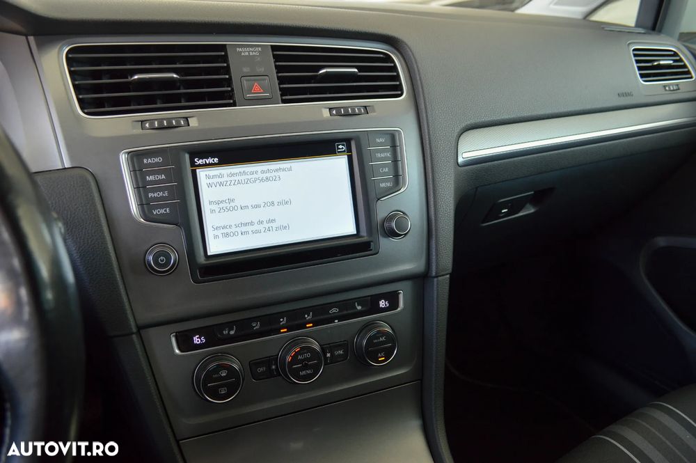 Volkswagen Golf 1.6 TDI DSG BMT Highline - 22