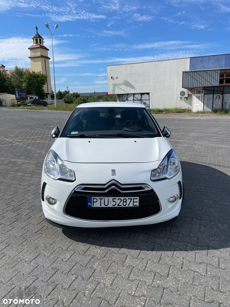 Citroën DS3 1.6 HDi SoChic - 2