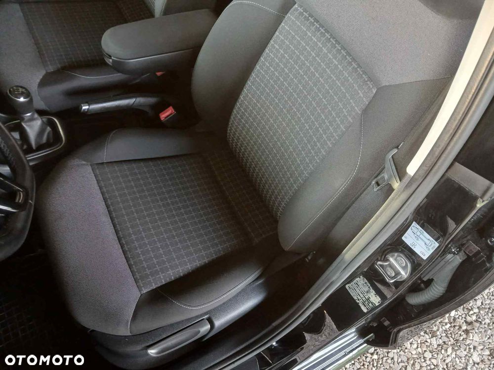 Volkswagen Polo - 16