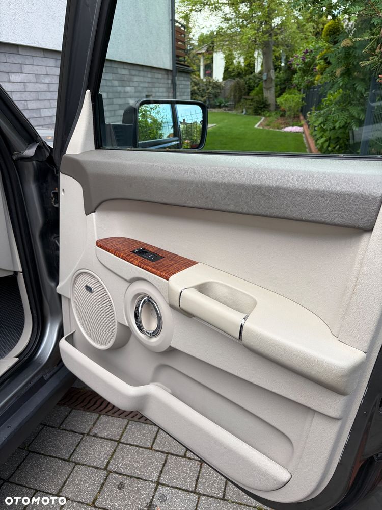 Jeep Commander 3.0 CRD Limited - 24