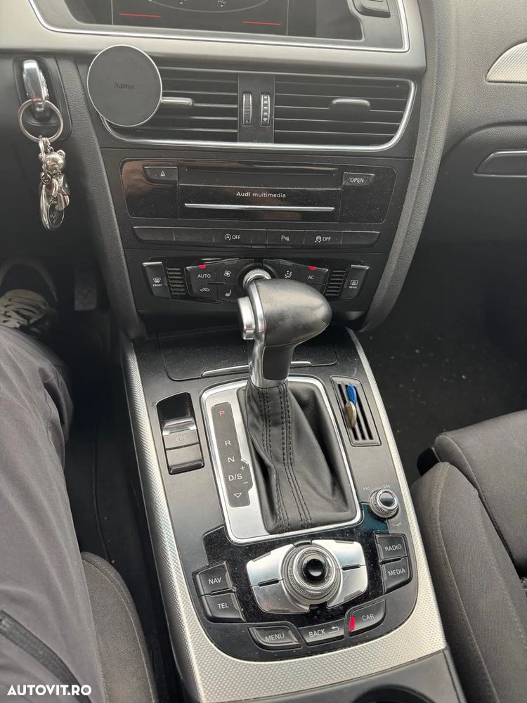 Audi A4 Avant 2.0 TDI Multitronic - 9