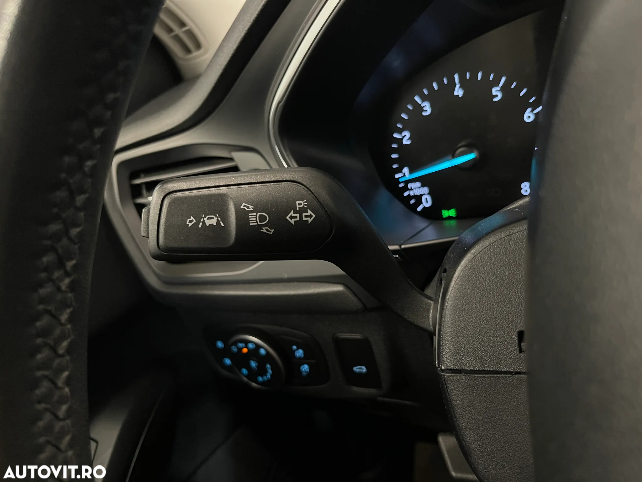 Ford Focus 1.0 EcoBoost Titanium Business - 31